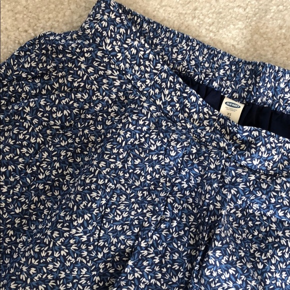 Old Navy Summer Skirt (lined) - Picture 2 of 3